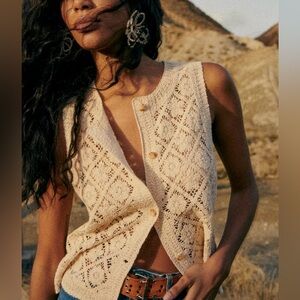 SOLD OUT — Sezane Ron Top Ecru - Size XL